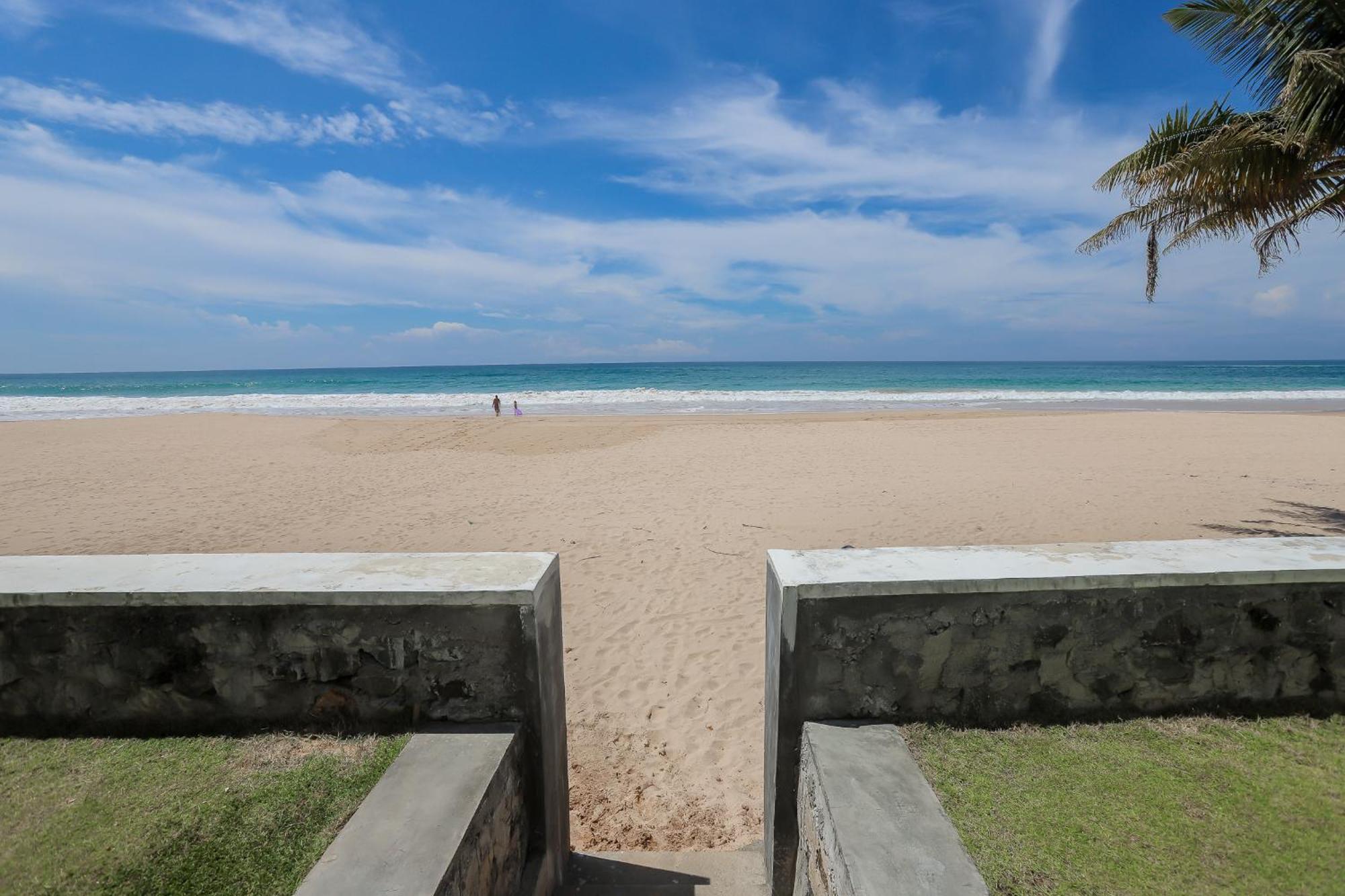 Bieshu Beach Hive Habaraduwa Central 외부 사진